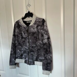 Towsen 100% silk black & white subtle floral bomber jacket, insulated, lined, S